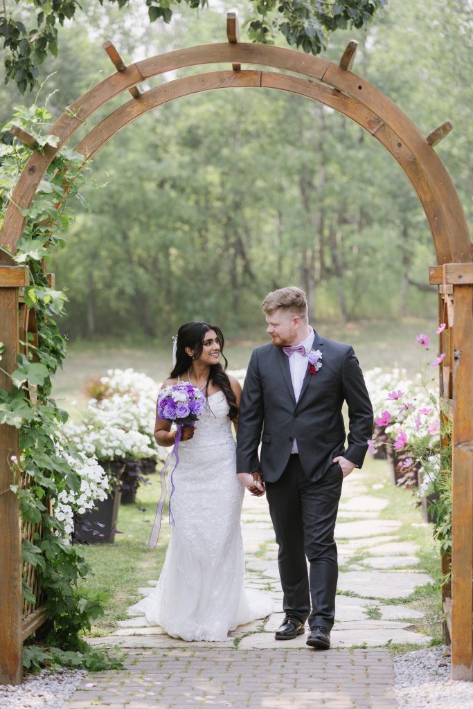 Narissa and Mathew's Beautiful Hastings Lake Gardens Wedding