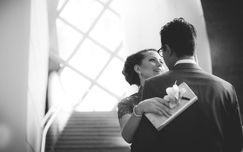 Vinse and Susan's Elegant Wedding at the Edmonton Art Gallery